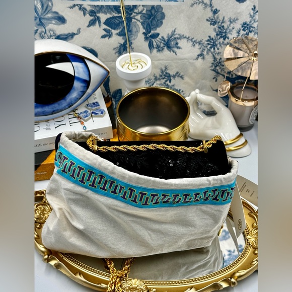 🆕 TORY BURCH 🧿 NWT Eleanor Embroidered Velvet Convertible Shoulder Bag - AUTH - Picture 15 of 16
